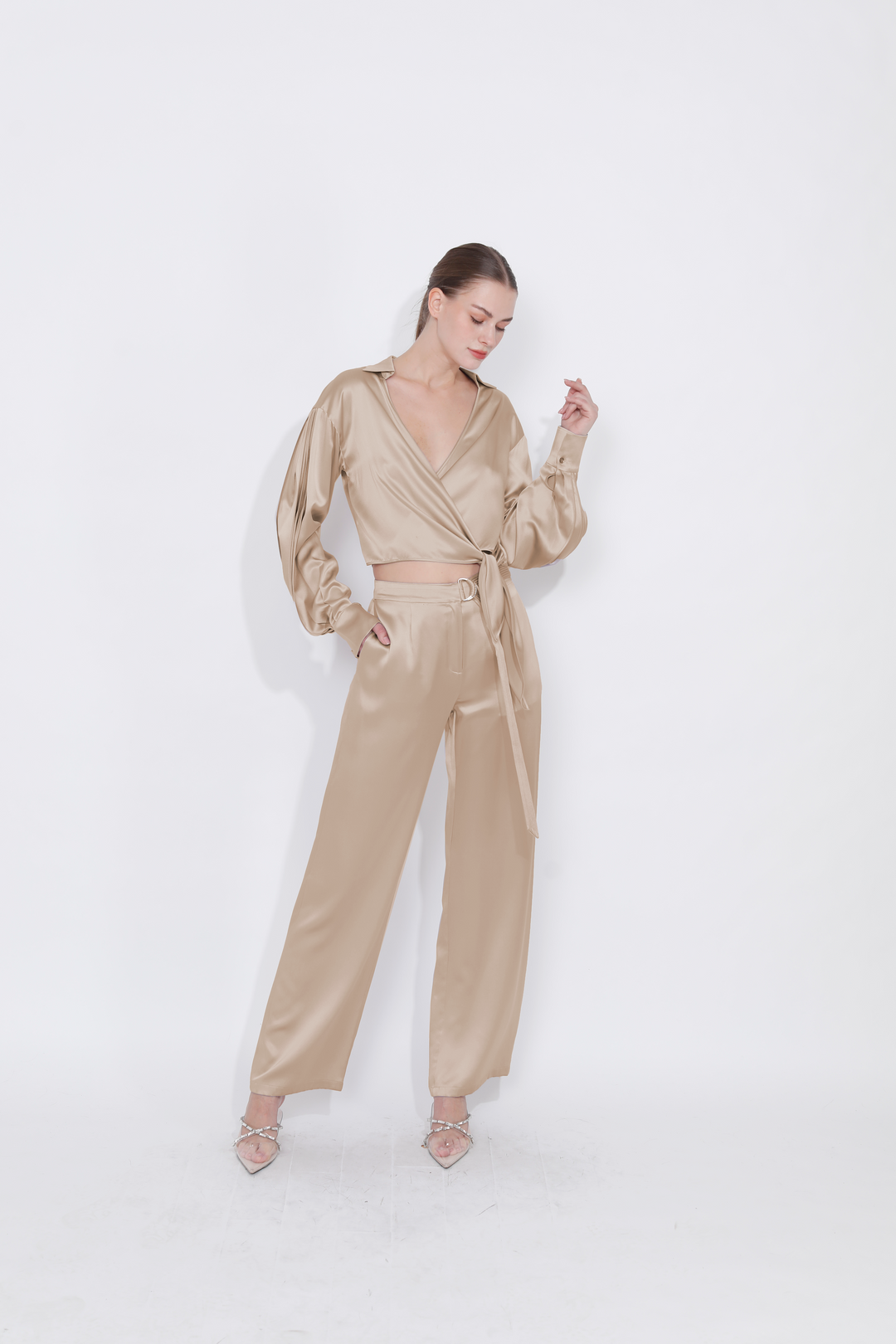 Cropped Silk Wrap Blouse in Mocha