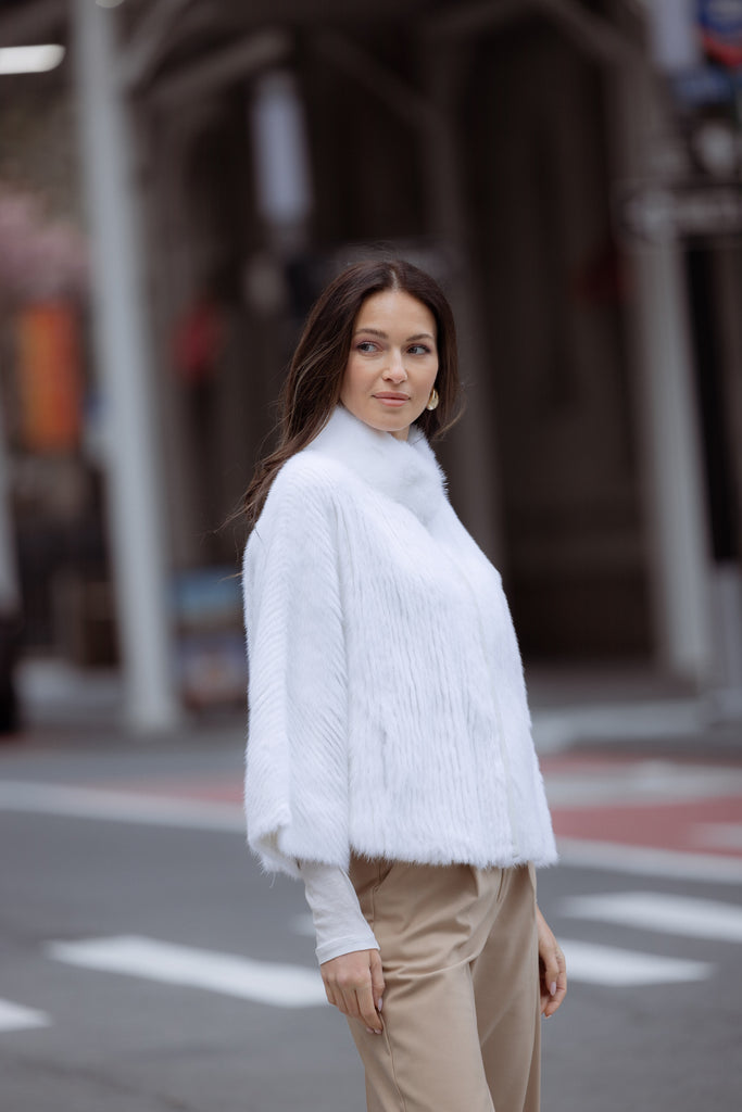 Mink High Neck Jacket In White – DIOMI