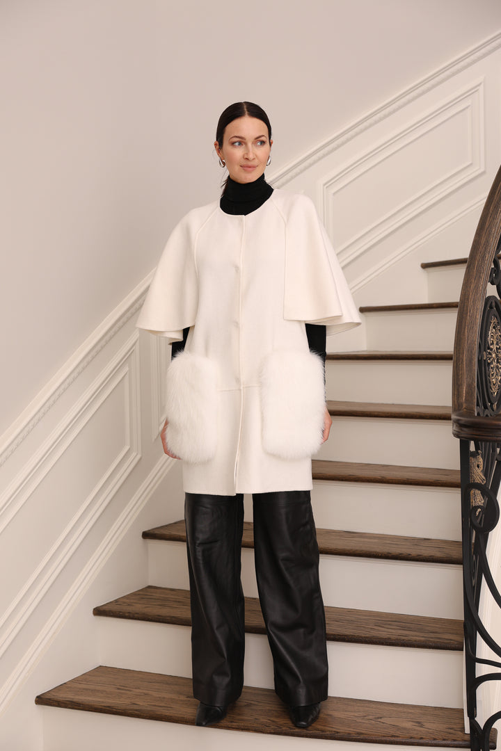 Cashmere Wool Coat with Fox Fur in Ivory