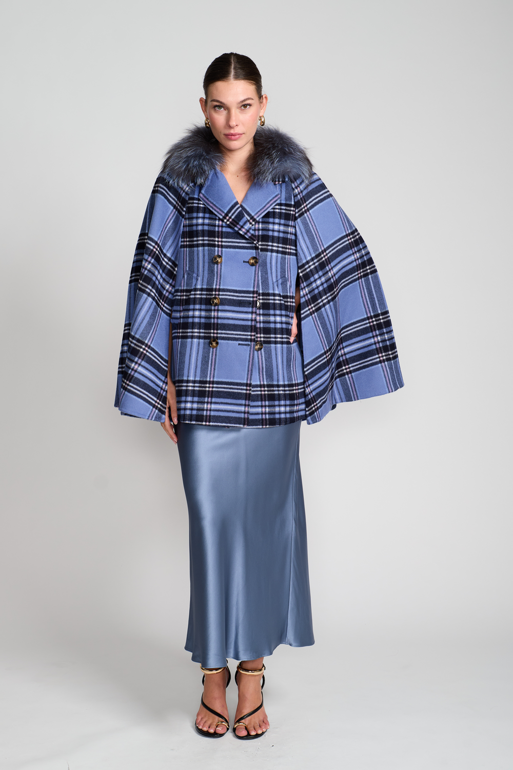 Vest With Detachable Cape and Fox Collar Blue