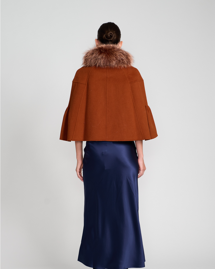 Short Princess Capelet In Rust