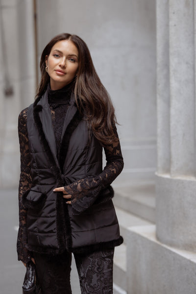 Quilted Vest with Mink in Black – DIOMI