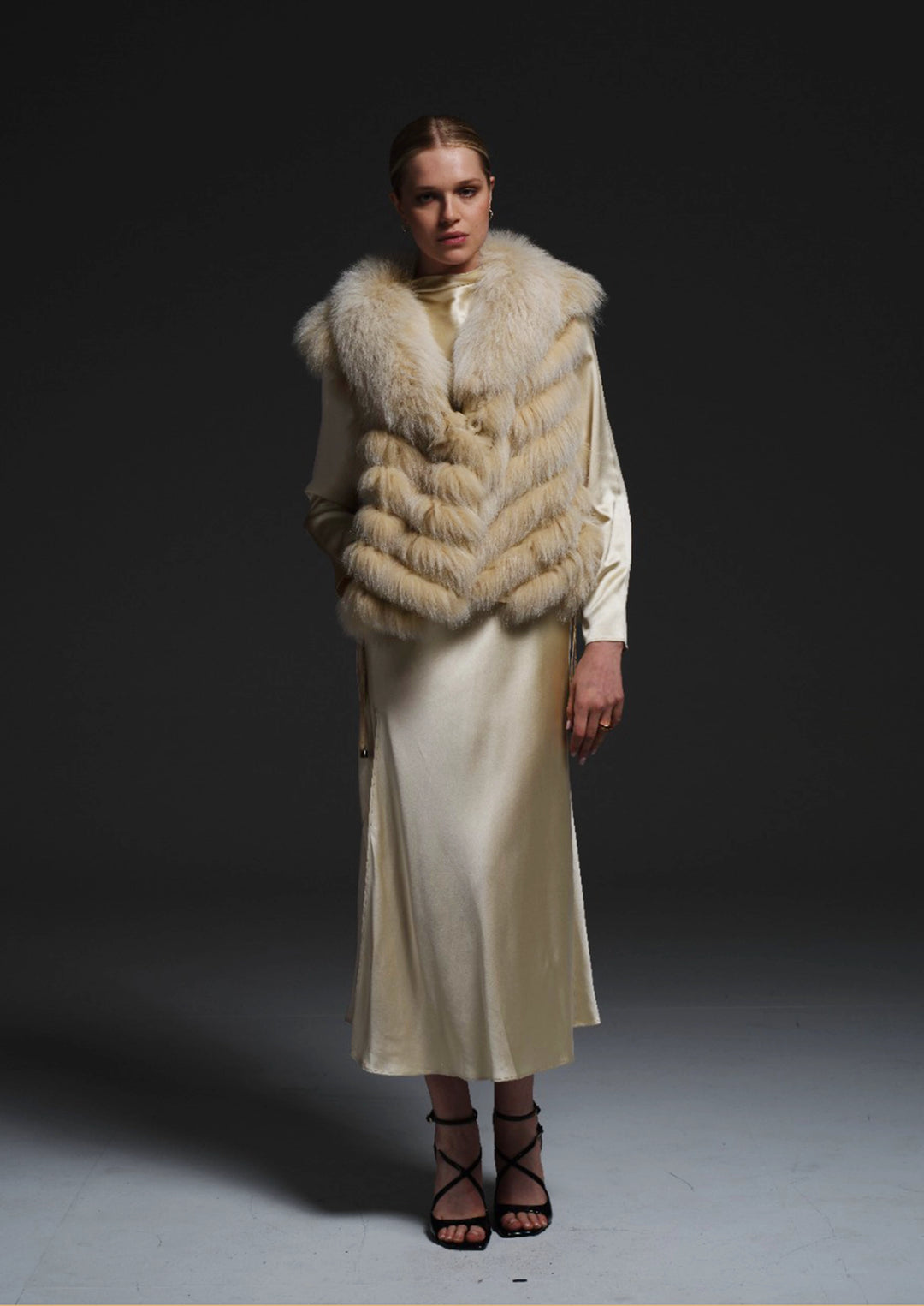 Silk Reversible Genuine Fur Short Vest in Pistachio