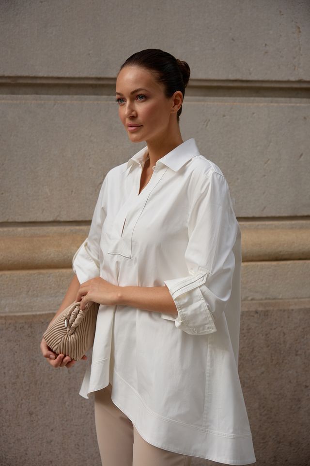 TUNIC BLOUSE IN WHITE